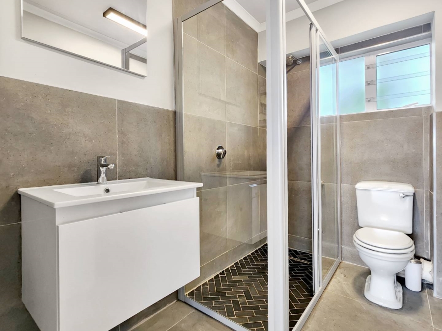 To Let 1 Bedroom Property for Rent in Tamboerskloof Western Cape